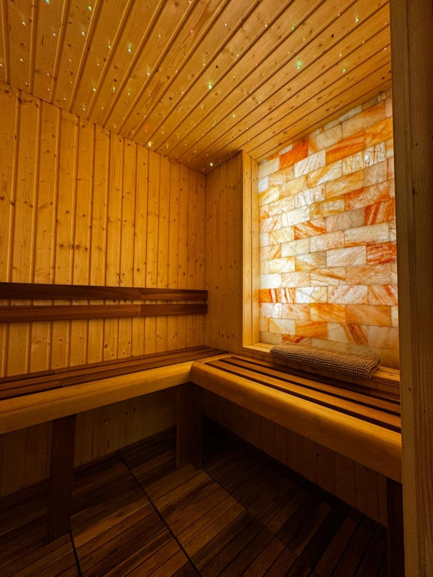 בודפשט Jacuzzi Royal Suite מראה חיצוני תמונה